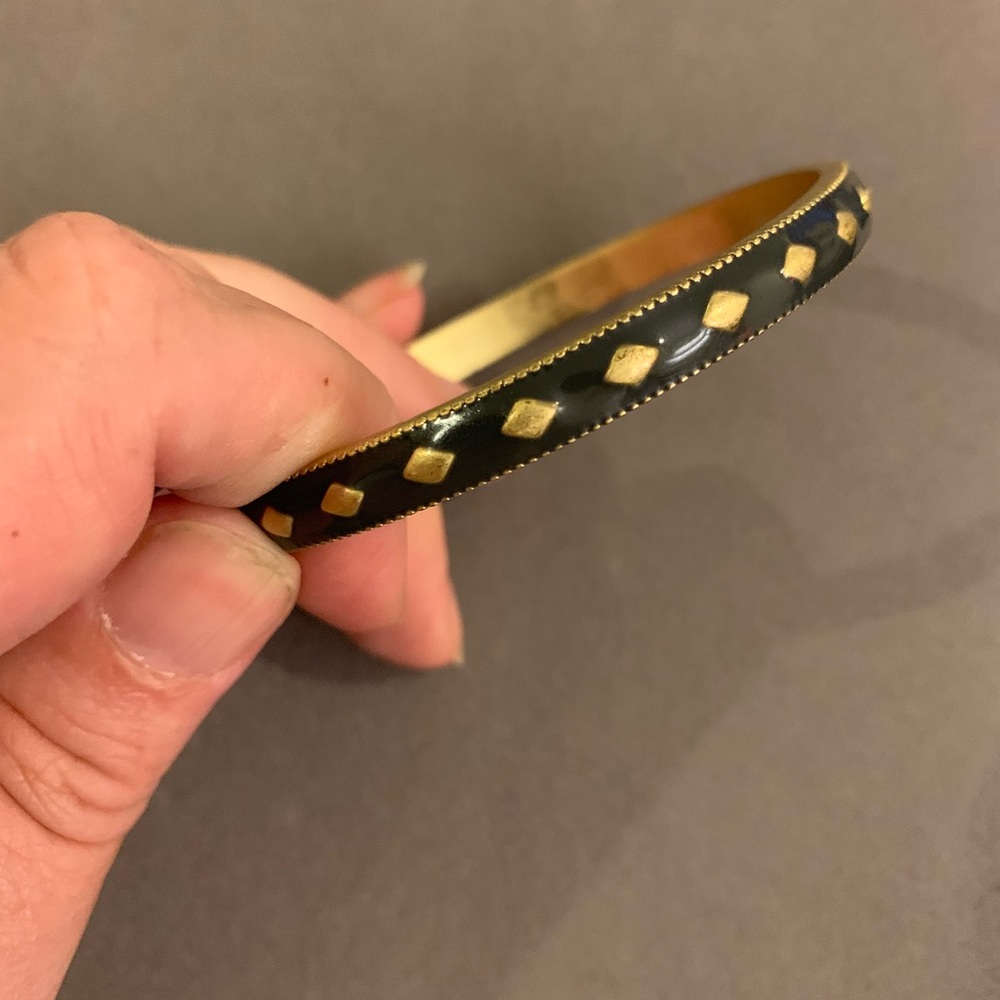 Lia Sophia matte gold and enamel bangle